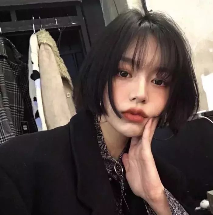 红牝 海报